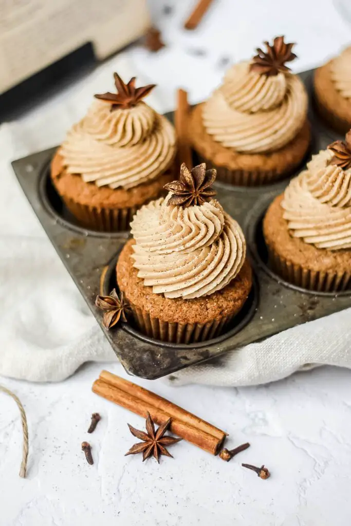 Brown Butter Chai Cupcakes