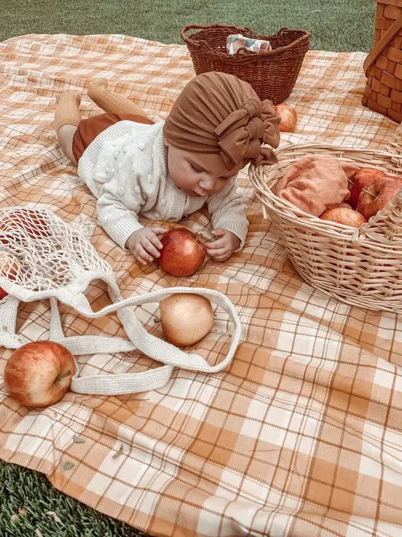 Tummy Time Autumn Picnic